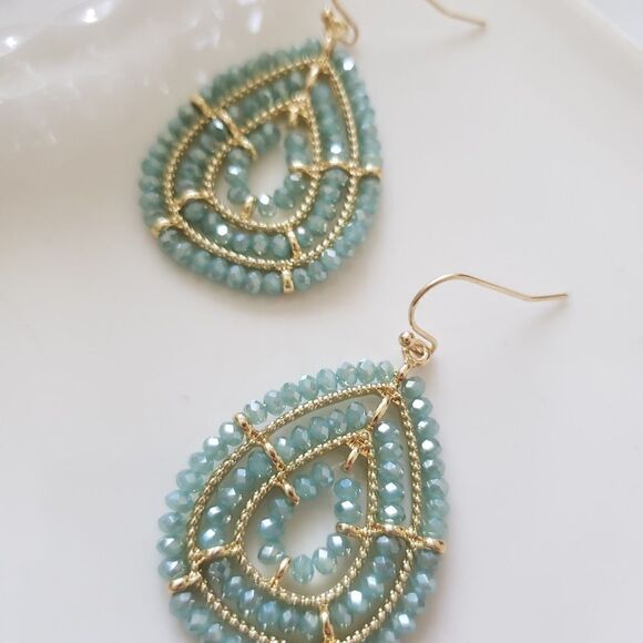 New! FP Glass Stones Dangle Earrings - Picture 6 of 12